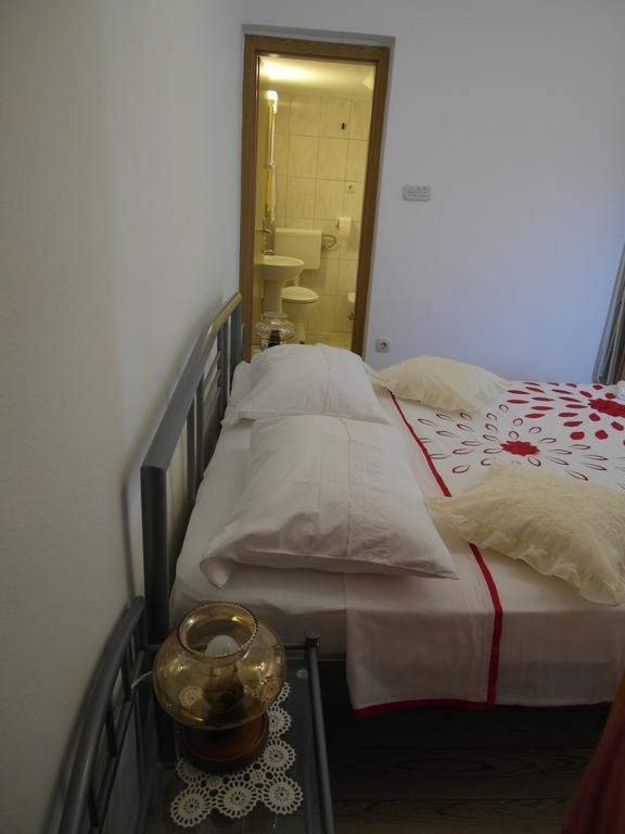 Apartment Antonio Шибеник Екстер'єр фото